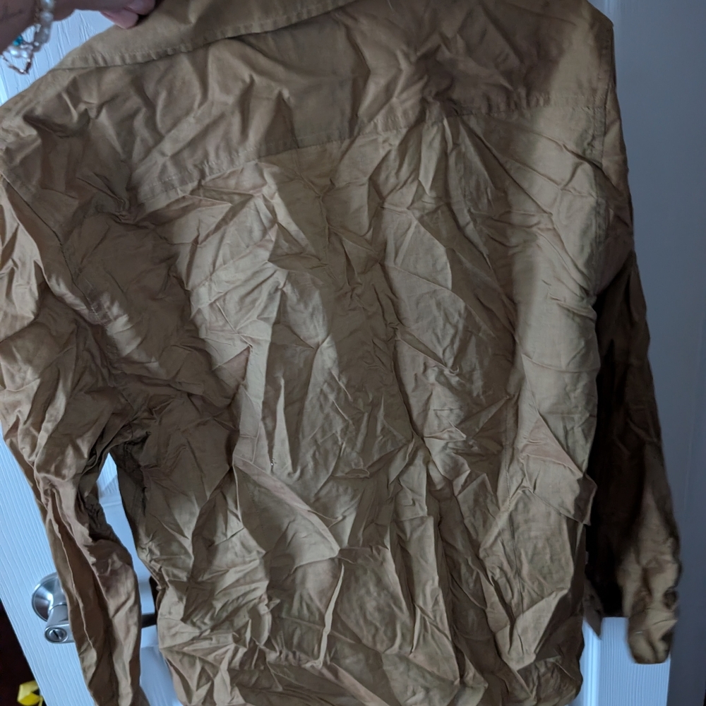 Guess Button Up - Picture 5 of 5